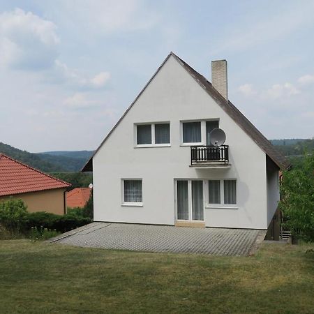 Holiday Home In Krivoklat 1156 Kültér fotó