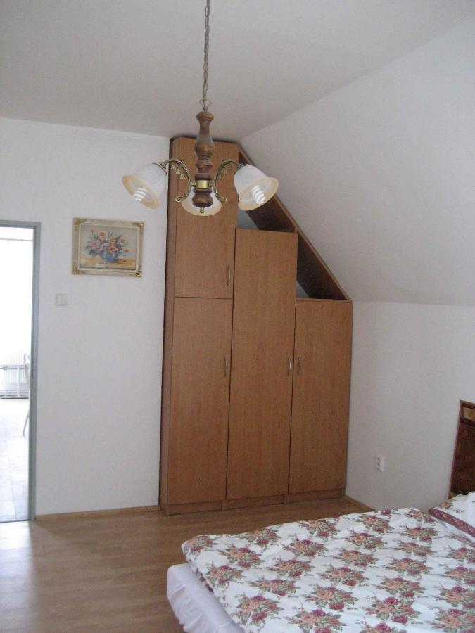 Holiday Home In Krivoklat 1156 Kültér fotó
